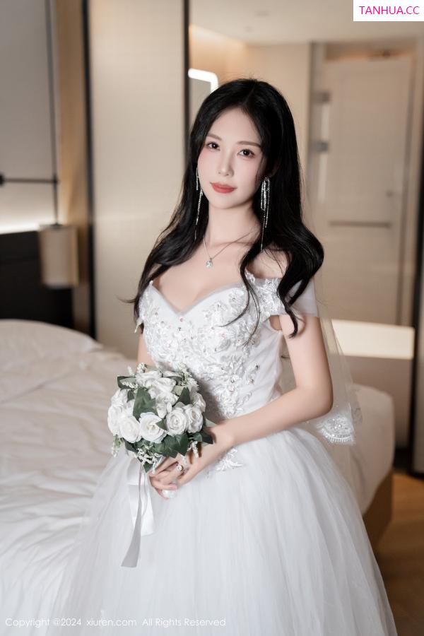 陈若依 抖娘利世 [XiuRen]高清写真图 2024.08.09 No.8998 利世 丝袜美腿第39张图片